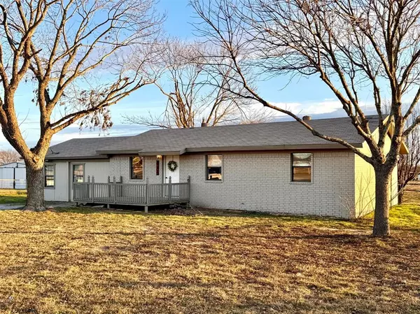 Bridgeport, TX 76426,207 County Road 3214