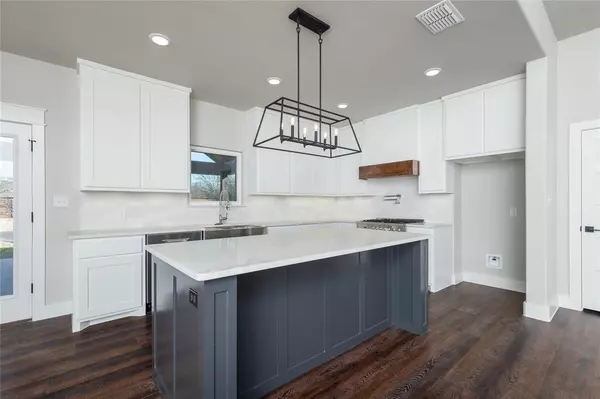 Graham, TX 76450,1007 Westwood Drive