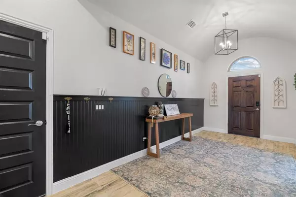 Cleburne, TX 76033,701 Bass Lake Lane