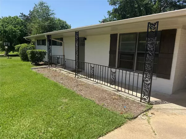 Grand Saline, TX 75140,505 N Florence Street