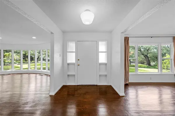 Waco, TX 76710,2625 Old Oaks Drive