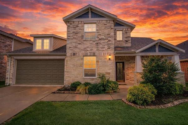 1725 Settlement Way, Aubrey, TX 76227