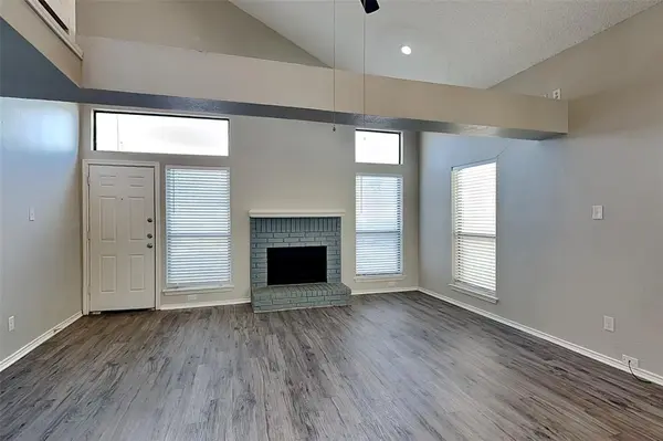 Keller, TX 76248,207 Stallion Drive