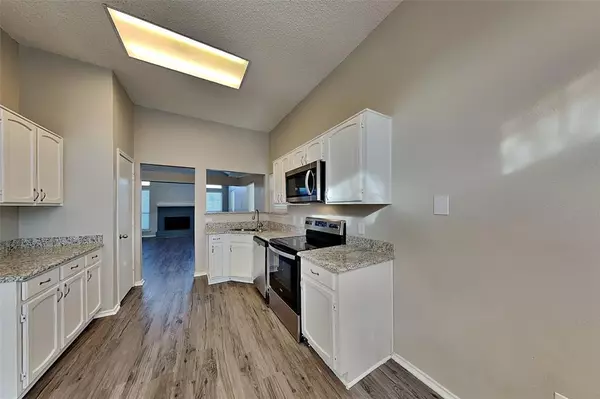 Keller, TX 76248,207 Stallion Drive