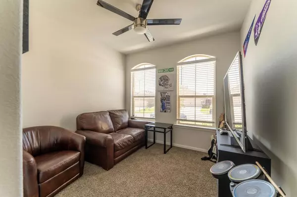 Fort Worth, TX 76108,9712 Cherryville Road