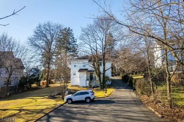 Chatham Boro, NJ 07928,102 Watchung Ave