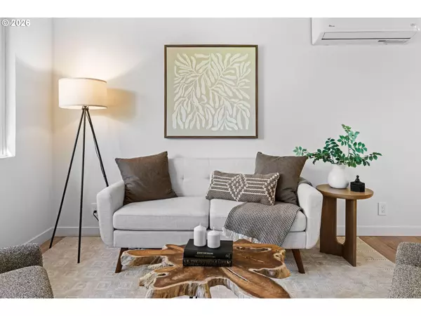 Eugene, OR 97404,2583 STRATFORD ST