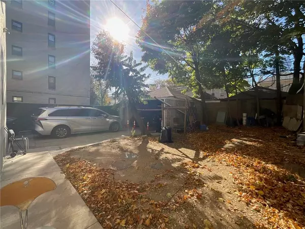 Brooklyn, NY 11230,1922 Ocean AVE