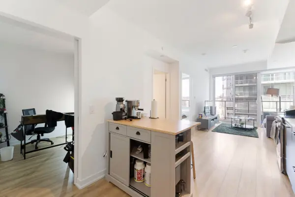 Toronto C01, ON M6K 0G7,135 East Liberty ST #2606