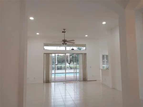 Stuart, FL 34997,7042 SE Bay Hill Dr