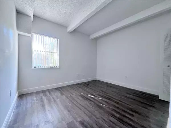 Lauderhill, FL 33313,2580 NW 56th Ave #750-502