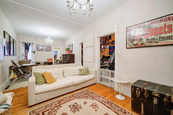 Toronto W03, ON M6N 2Y2,80 Uxbridge AVE