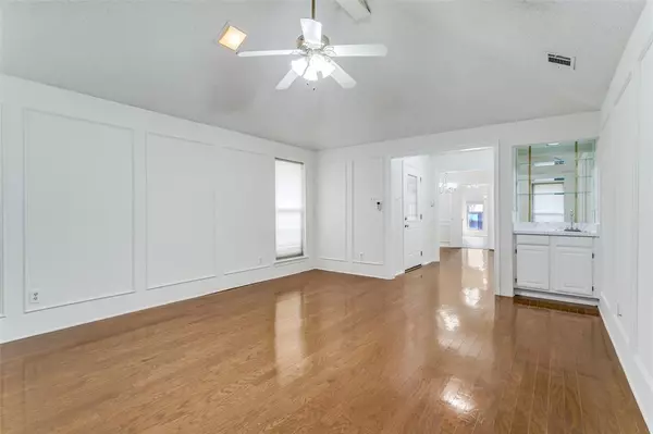 Carrollton, TX 75010,2078 Arbor Creek Drive #A