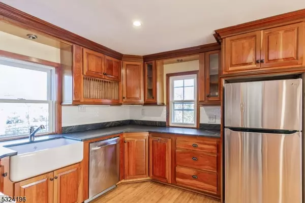 Long Hill Twp., NJ 07980,1387 Valley Rd