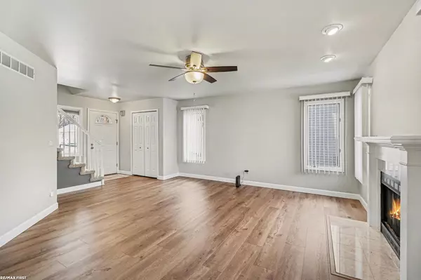 Harrison Twp, MI 48045,39739 Arbor ST