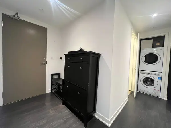 Toronto C01, ON M5J 0B5,100 Harbour ST #4110