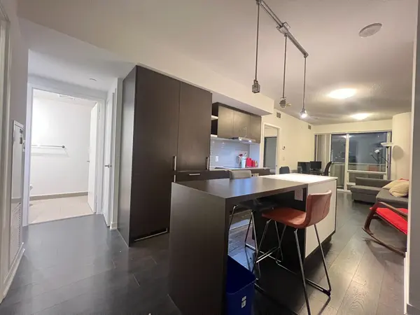 Toronto C01, ON M5J 0B5,100 Harbour ST #4110