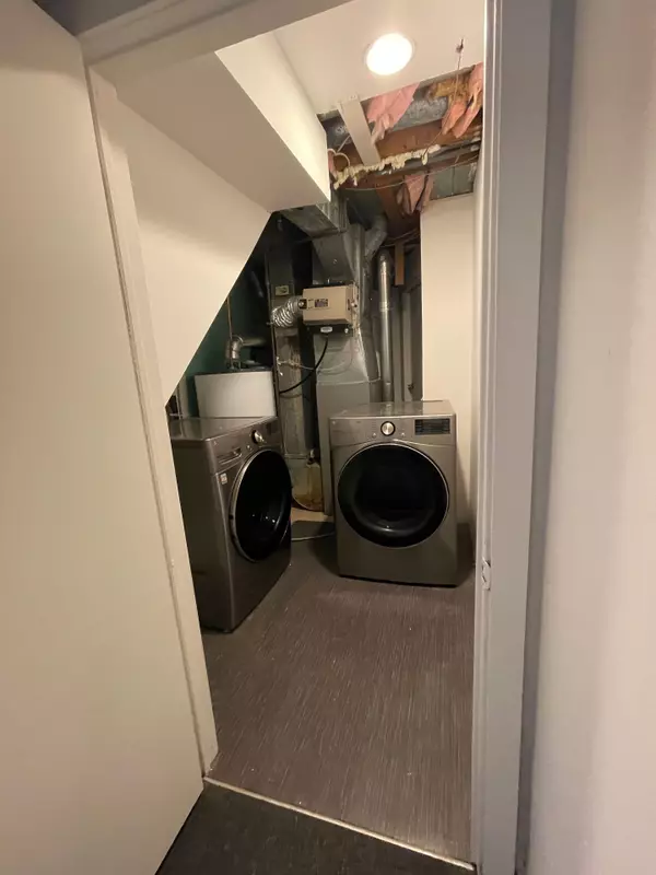 Toronto C15, ON M2H 2E5,304 Cliffwood Rd N/A N #basement unit