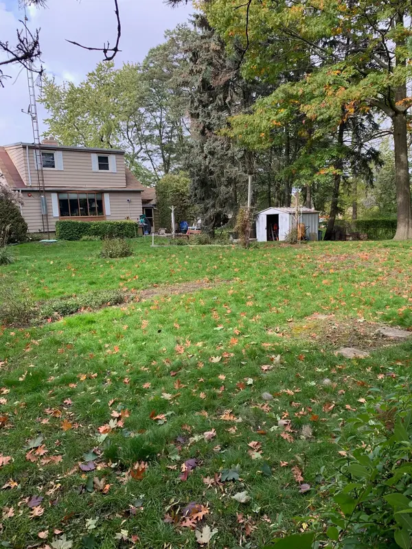 Toronto E08, ON M1M 2W9,21 Faircroft BLVD