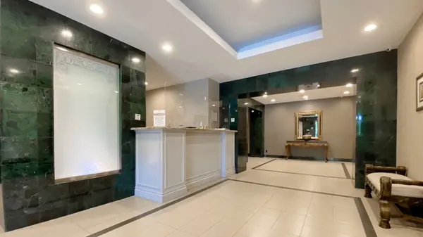 Toronto E05, ON M1W 3X8,175 Bamburgh CIR #309