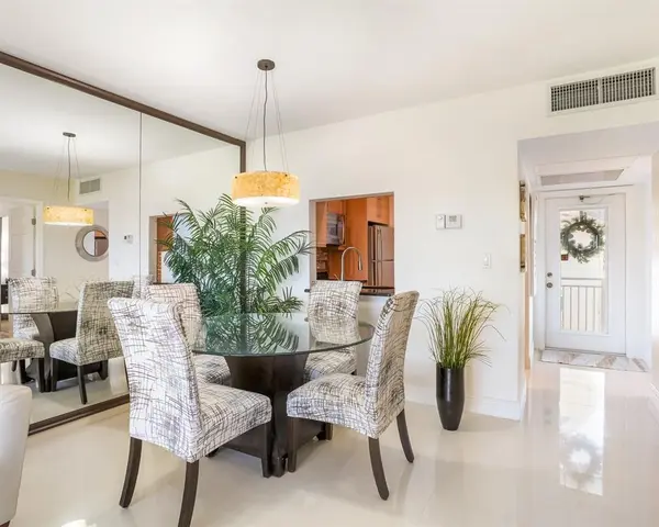 Lauderdale Lakes, FL 33319,3406 NW 49th Ave #608