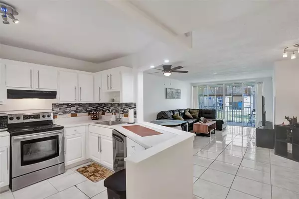 1690 NE 191st St #112-1, Miami, FL 33179