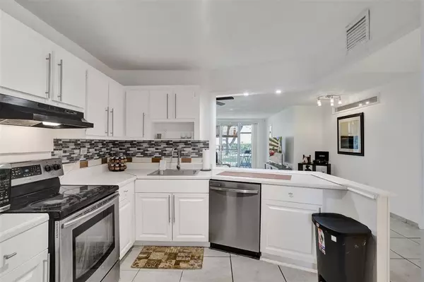 Miami, FL 33179,1690 NE 191st St #112-1