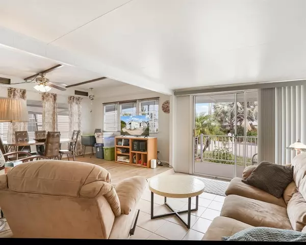 Davie, FL 33324,1921 SW 87th Ter