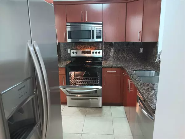 1265 SW 46th Ave #2207, Pompano Beach, FL 33069