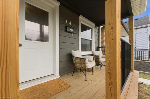 Hamilton, ON L8S 2C7,140 Royal AVE