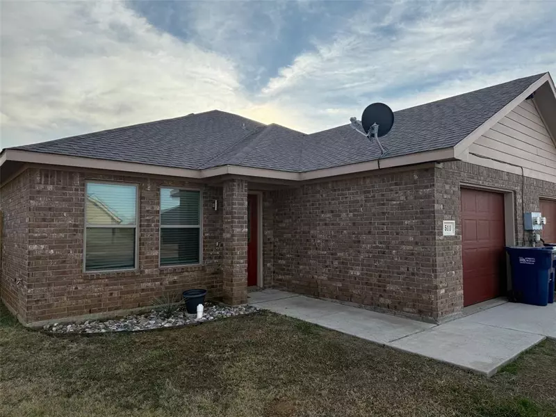 511 Wood Drive, Gunter, TX 75058