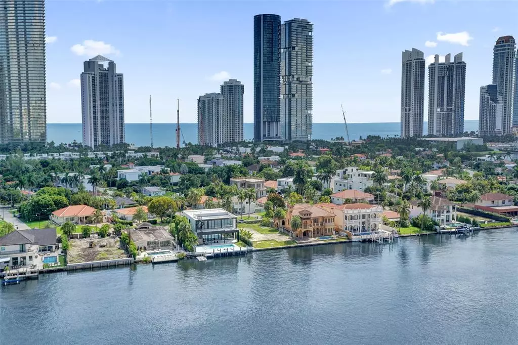 Aventura, FL 33180,19101 NE 36th Ct #1709