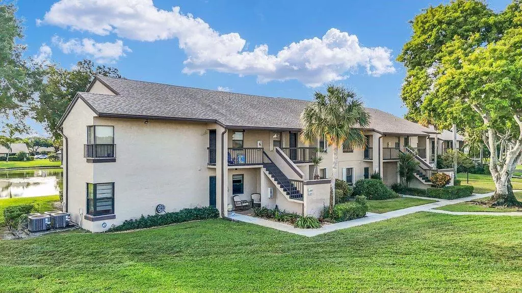 Boca Raton, FL 33434,8447 Boca Glades Blvd E #117