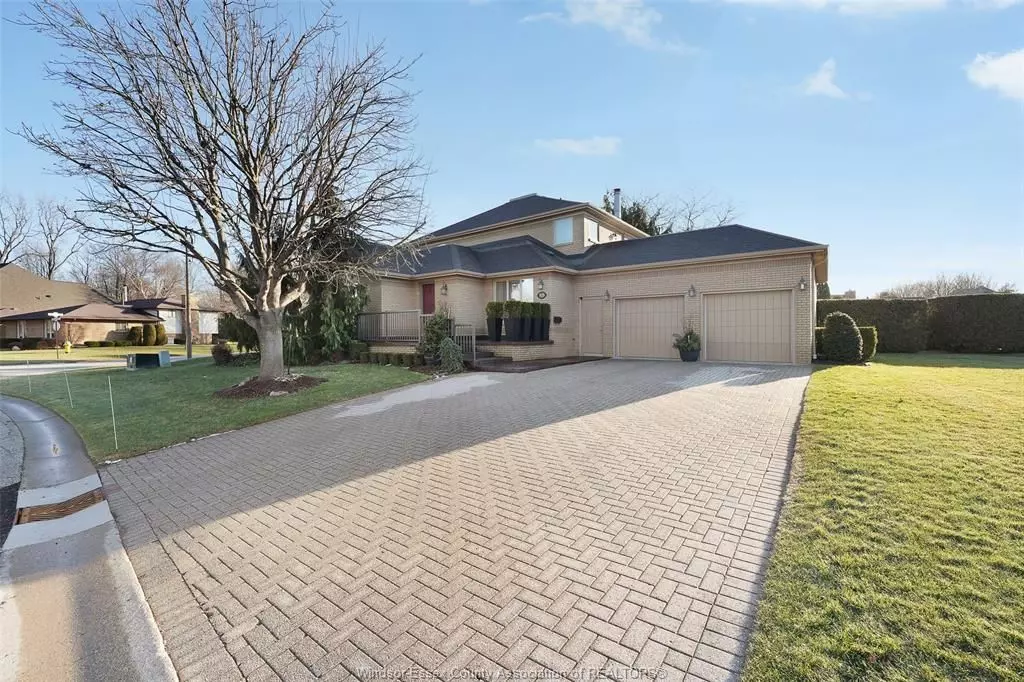 Kingsville, ON N9Y 3S8,3035 ROWLEY PARK DR