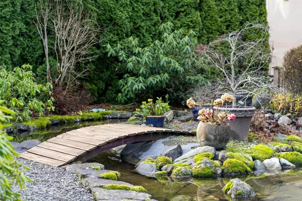 Langford, BC V9C 4J1,3581 Kelly Dawn Pl