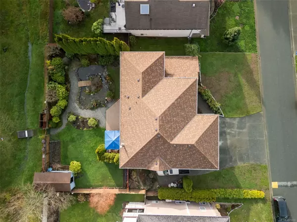 Langford, BC V9C 4J1,3581 Kelly Dawn Pl