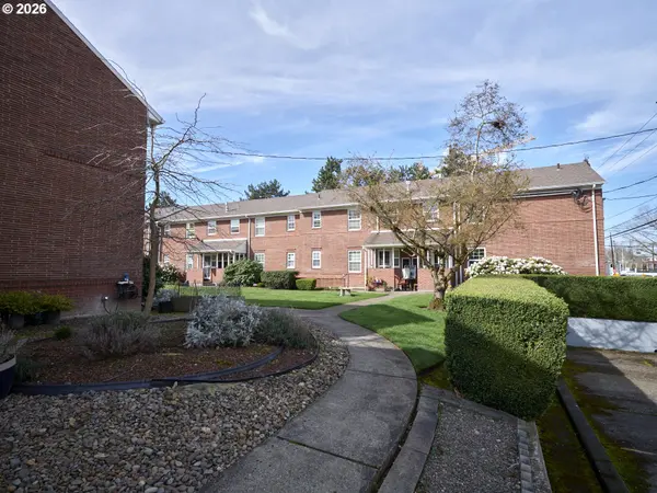 Vancouver, WA 98660,1205 C ST #B