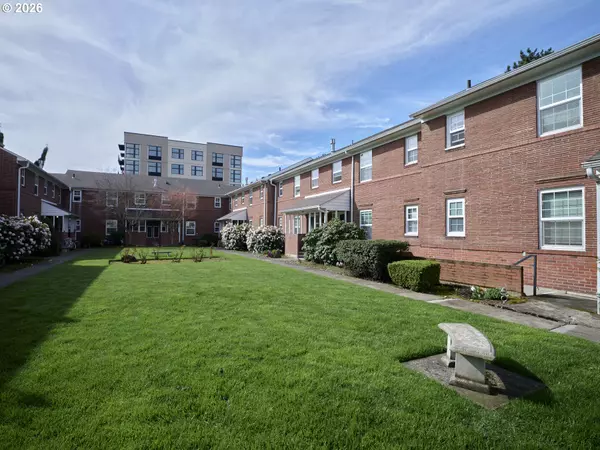 Vancouver, WA 98660,1205 C ST #B