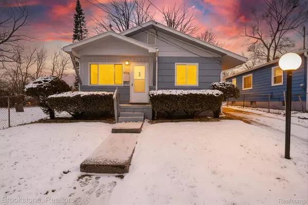 Flint, MI 48505,1034 E Alma AVE