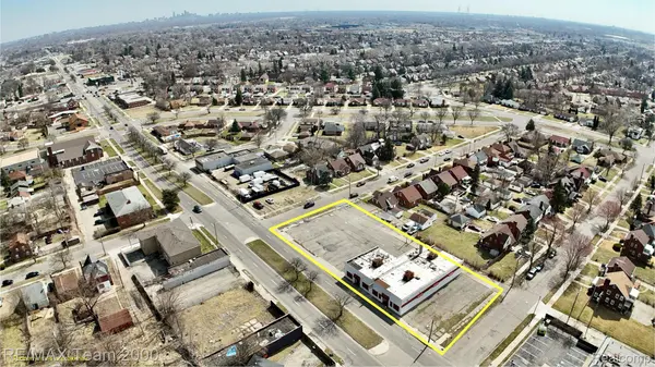 10435 JOY RD, Detroit, MI 48204