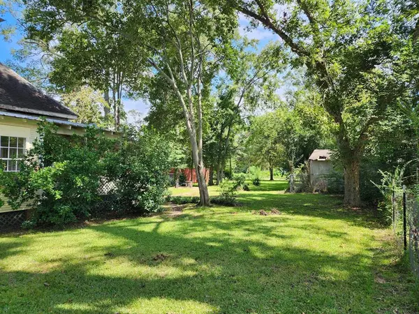 Logansport, LA 71049,205 S 2nd Street