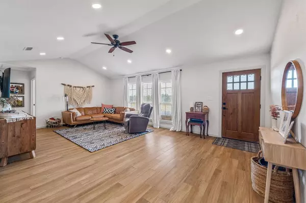 Stephenville, TX 76401,7772 County Road 179