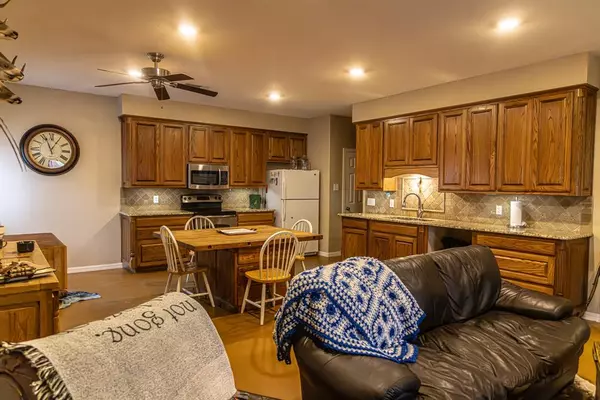 Oran, TX 76449,2946 FM 52