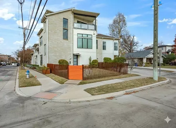 Dallas, TX 75206,2802 Lee Street