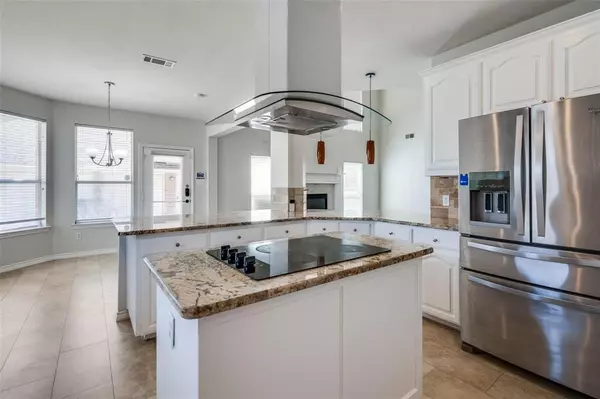 Fort Worth, TX 76132,6433 Fianna Hills Drive