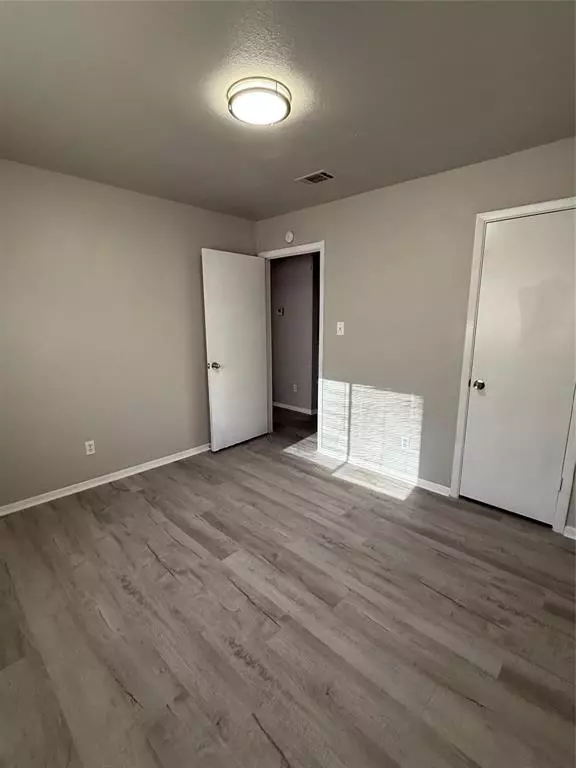 Lancaster, TX 75134,1435 N Bluegrove Road