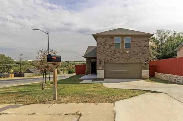 3222 Roosevelt Avenue, Fort Worth, TX 76106