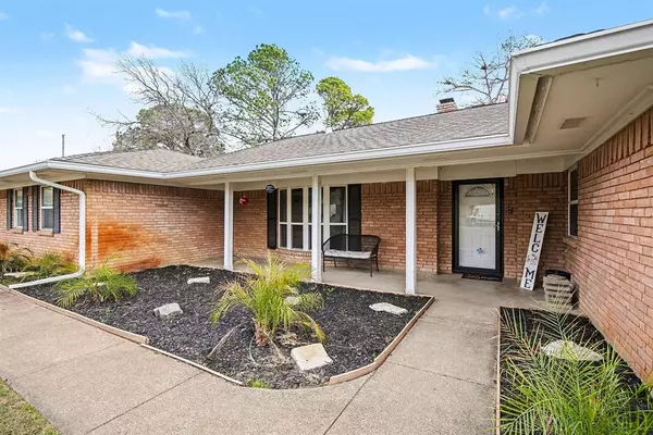 Pantego, TX 76013,1603 Miller Court