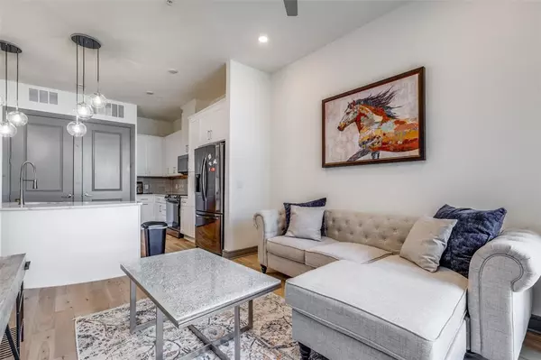 Carrollton, TX 75007,2700 Old Denton Road #3350