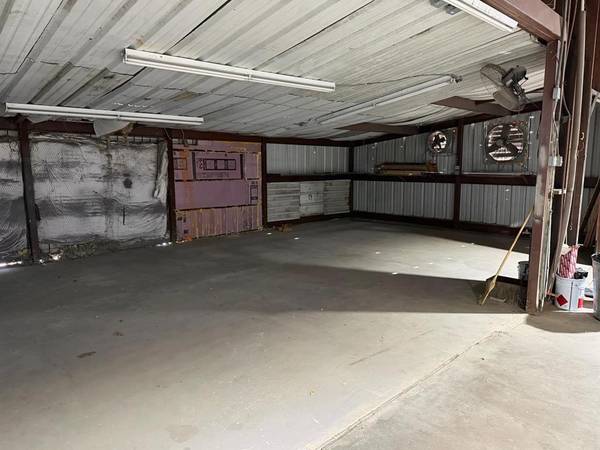 Forest Hill, TX 76119,5020 Mansfield Highway